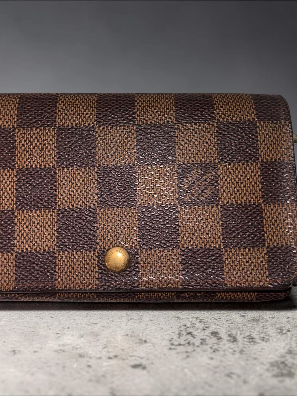 Louis Vuitton Brown Damier Ebene Messenger Bag + Matching Long Wallet Bundle